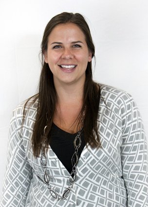 Photo of Liz Lotz